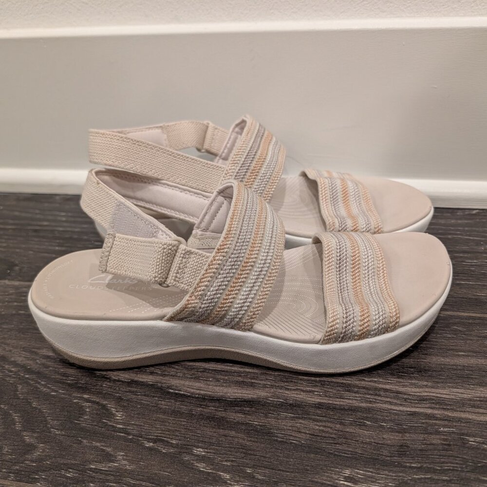 Clarks Cloudsteppers Arla Stroll Women's Sandals in Beige Combination - Picture 2 of 8
